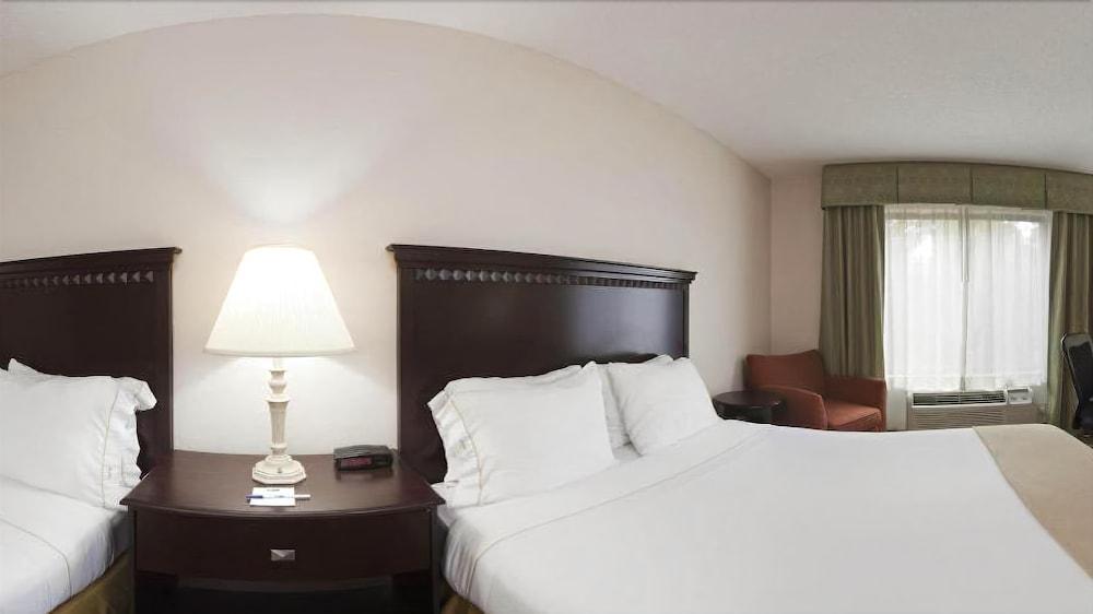 Holiday Inn Express Hotel & Suites Kinston By Ihg Extérieur photo