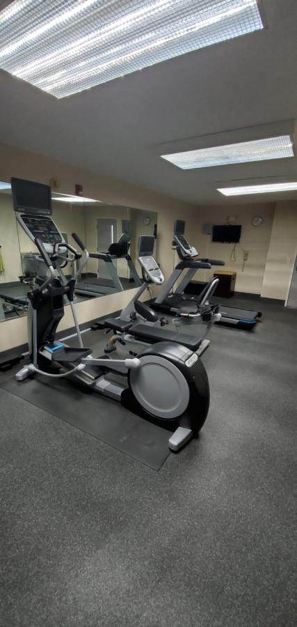 Holiday Inn Express Hotel & Suites Kinston By Ihg Extérieur photo