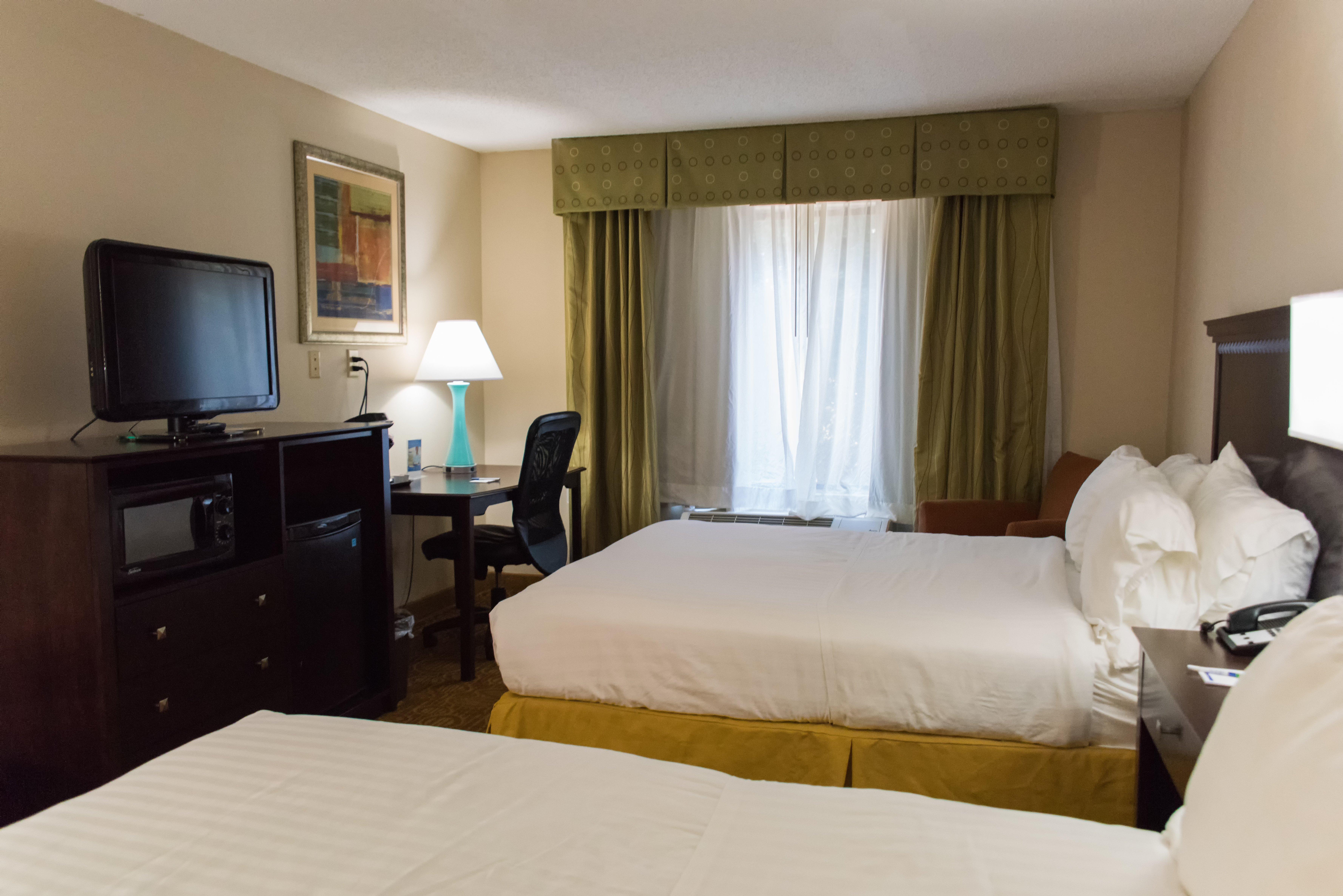 Holiday Inn Express Hotel & Suites Kinston By Ihg Extérieur photo