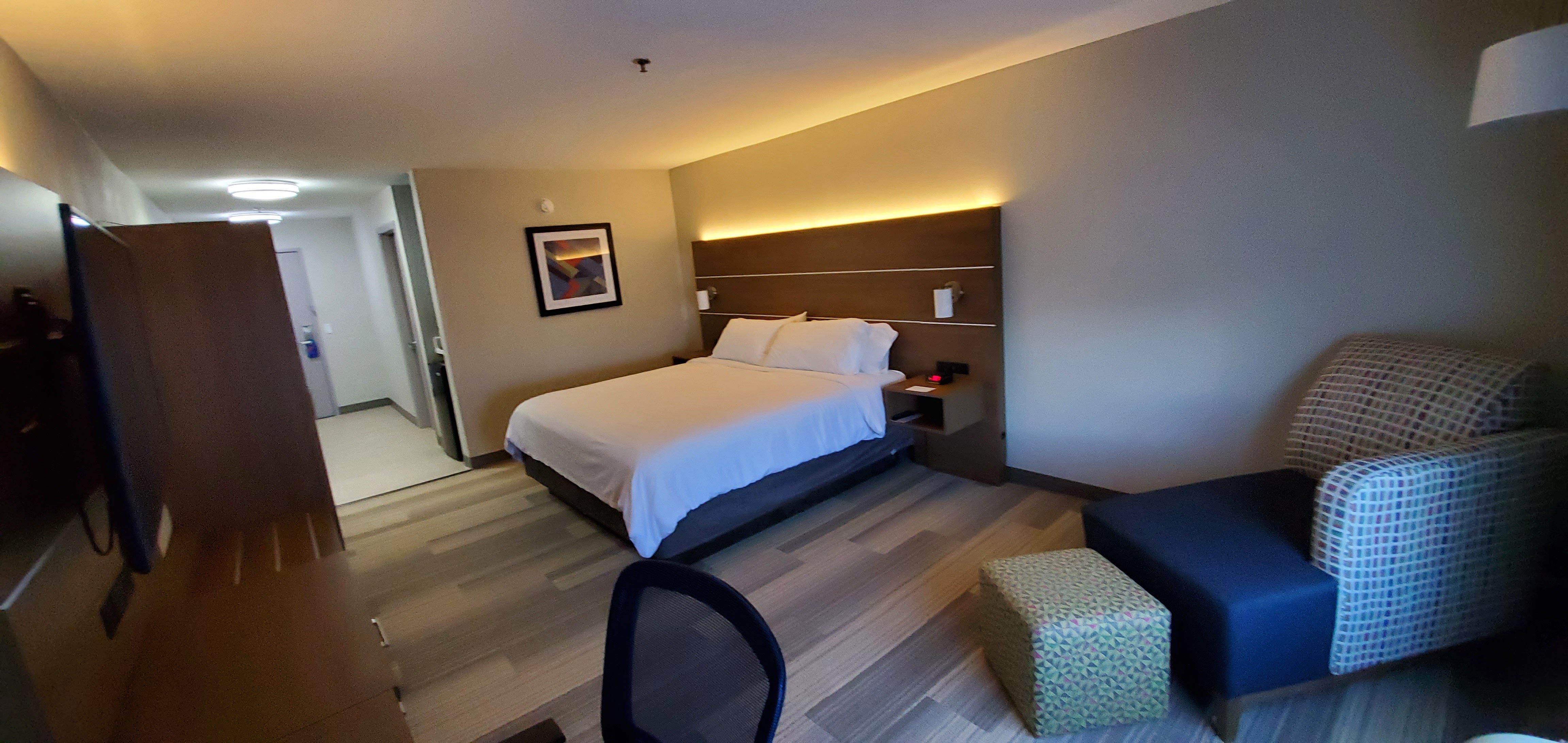 Holiday Inn Express Hotel & Suites Kinston By Ihg Extérieur photo