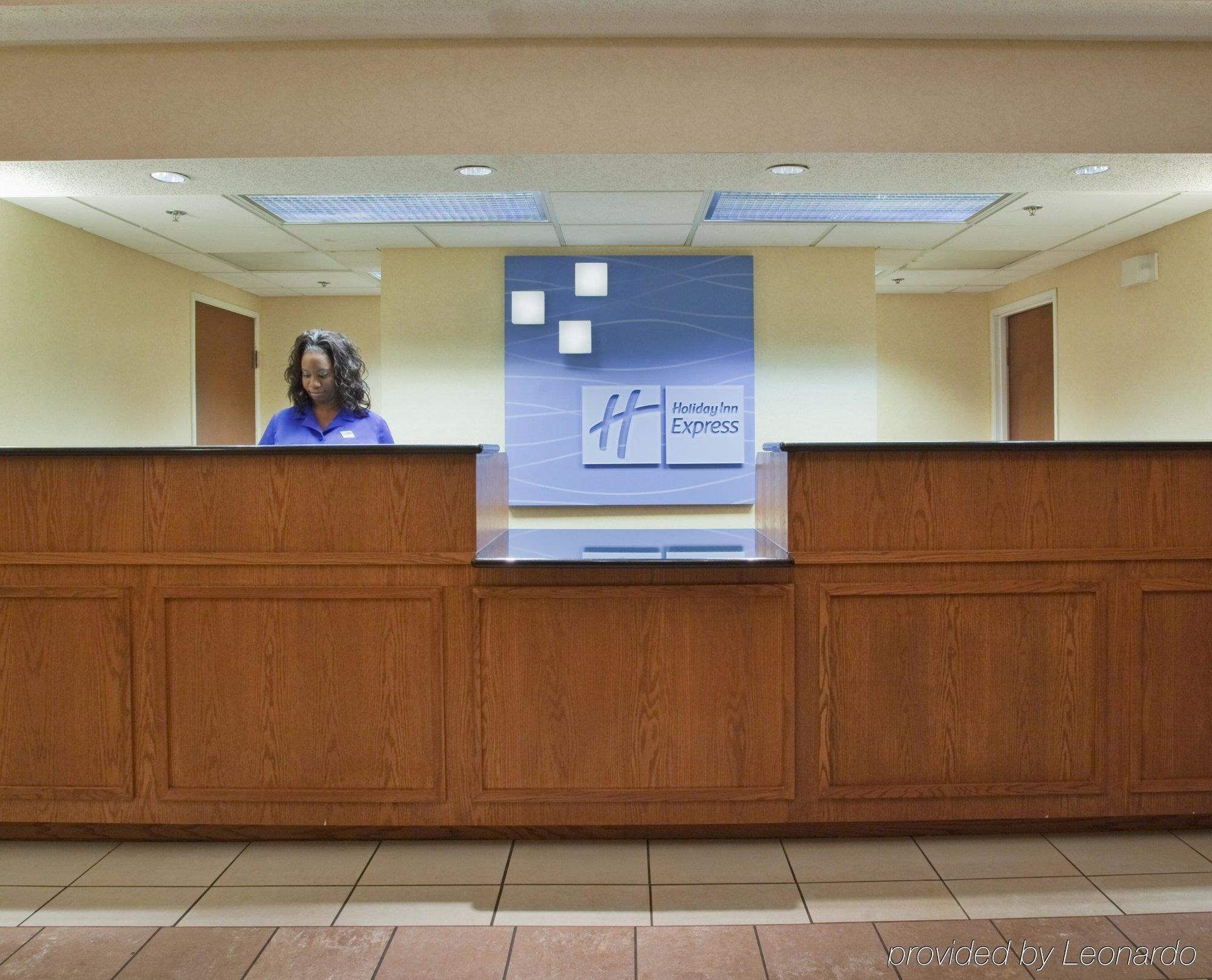 Holiday Inn Express Hotel & Suites Kinston By Ihg Intérieur photo